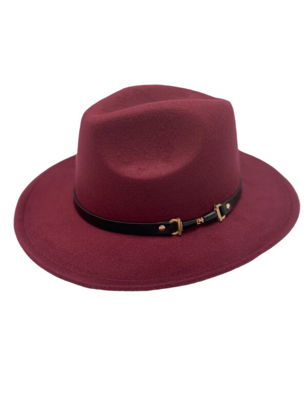 Burgundy coloured fedora hat with lovely trim detail. Check out our range of millinery made feather pins to add to these hats to add that touch of class to these fedora hats.